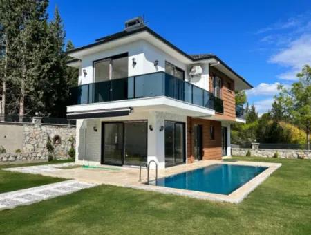 4 1 Lux Villa Mit Blick Auf Das Arbeitszimmer In Sarıgerme Von Günaydın Emlak