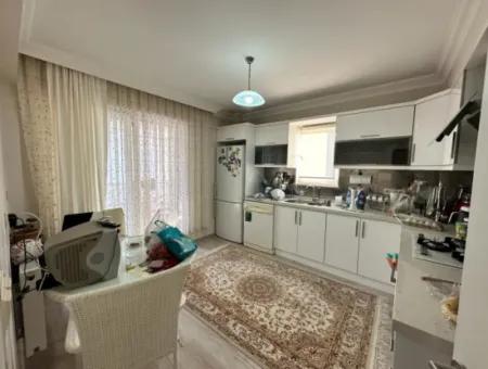 Ortaca Bahçelievler Mahallesi Kaloriferli 3 1 Closed Kitchen Apartment For Sale.