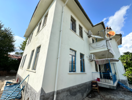 Muğla Ortaca Dalyan In 1.050 M2 Land In 2 Storey Building Is For Sale.