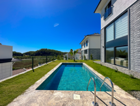 Muğla Ortaca Sarıgerme De 245 M2 4 1 Furnished Tribleks Villa For Sale.