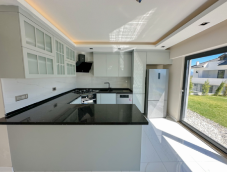 Muğla Ortaca Sarıgerme De 245 M2 4 1 Furnished Tribleks Villa For Sale.