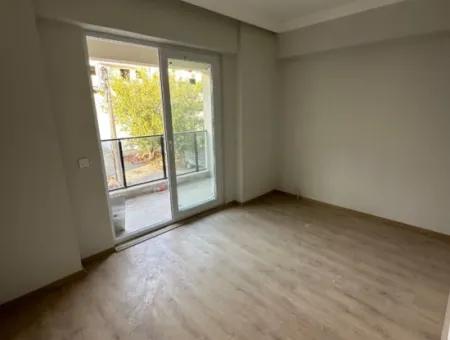 Dalaman Merkez De Geniş 1+1 Sıfır Kiralık Daire